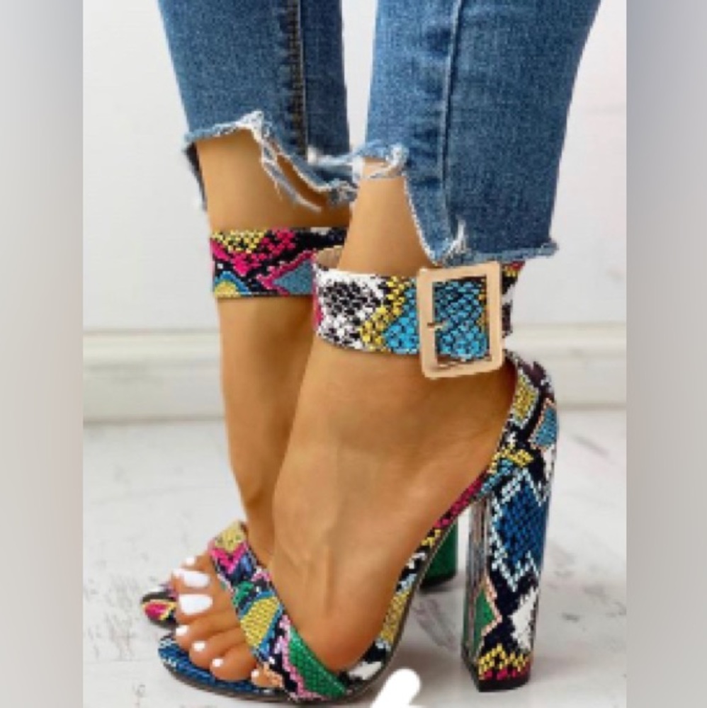 ChicMe: Women’s Snakeskin Print Ankle Buckled Chunky Heels: Size 11